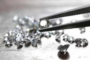 Pierres précieuses